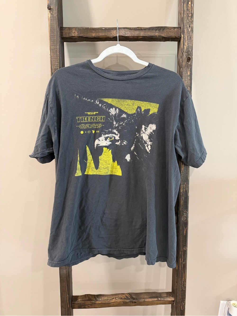 Bay Island Sportswear Twenty One Pilots Trench Concert Merch Tee